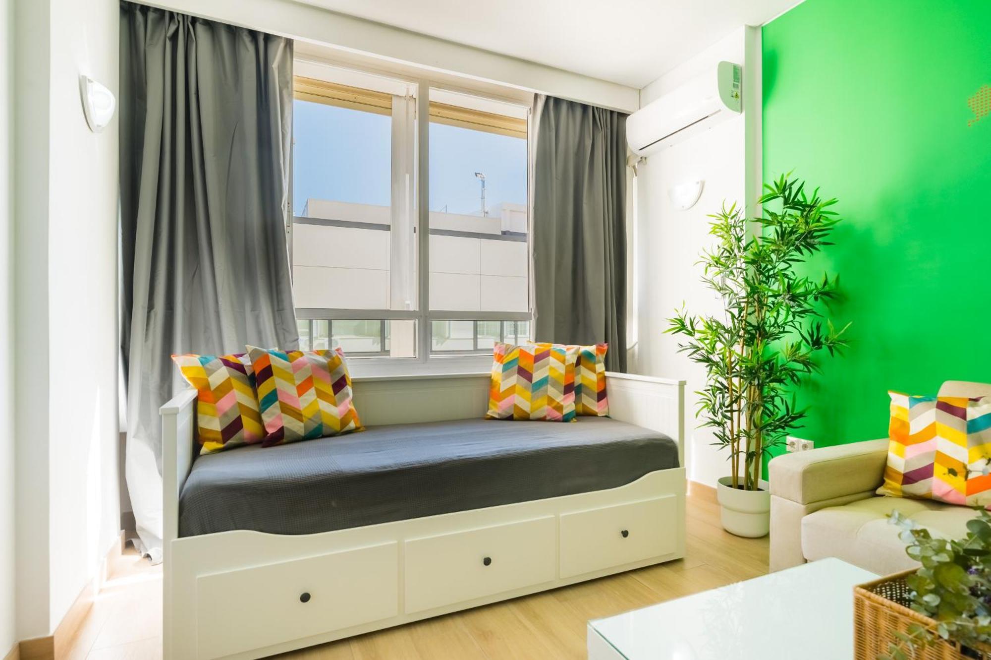 Anfitrion Sevilla 8 Экстерьер фото